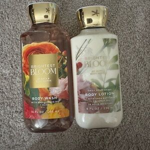 Bath & Body Works Brightest Bloom Body Wash - Red and White